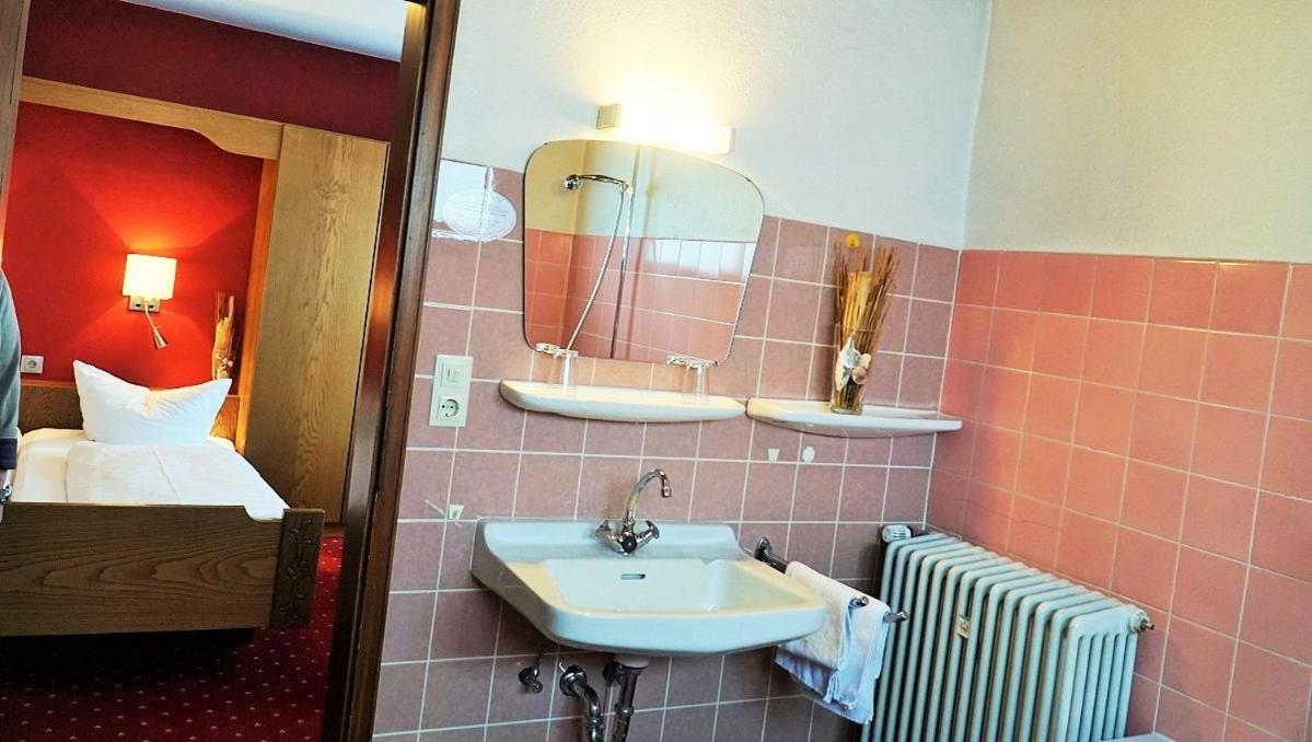 Hotel Zum Goldenen Ochsen مايكامير المظهر الخارجي الصورة