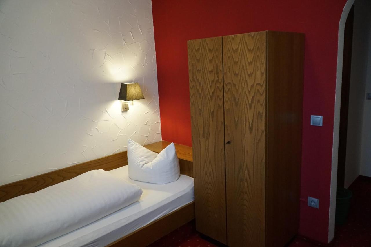 Hotel Zum Goldenen Ochsen مايكامير المظهر الخارجي الصورة