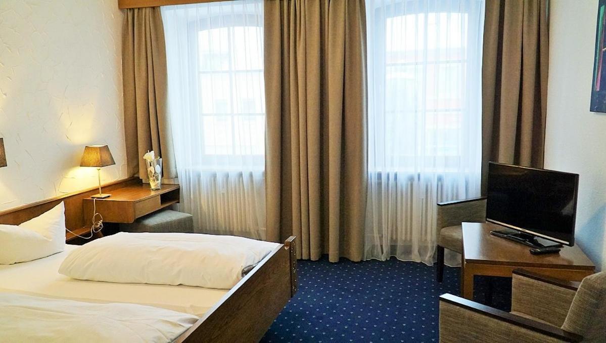 Hotel Zum Goldenen Ochsen مايكامير المظهر الخارجي الصورة
