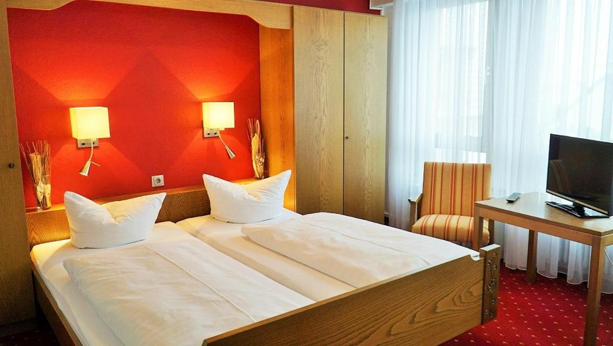 Hotel Zum Goldenen Ochsen مايكامير المظهر الخارجي الصورة